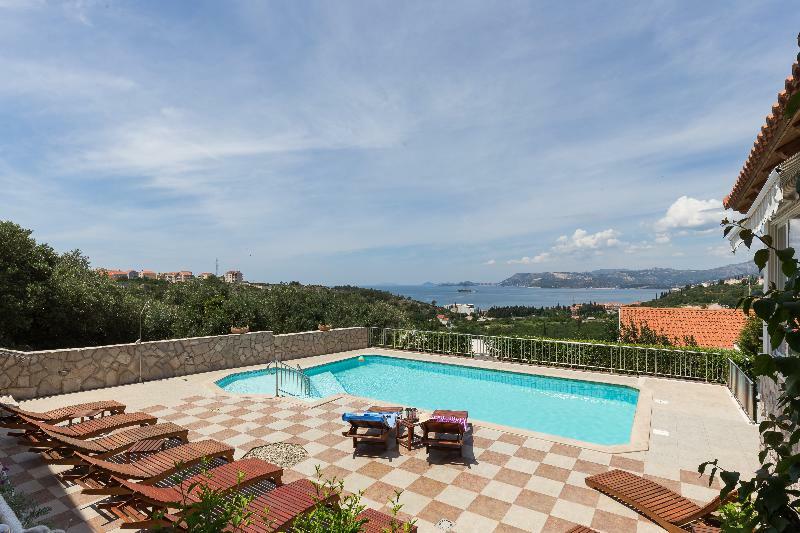 Apartments Carol Royal Cavtat Ngoại thất bức ảnh